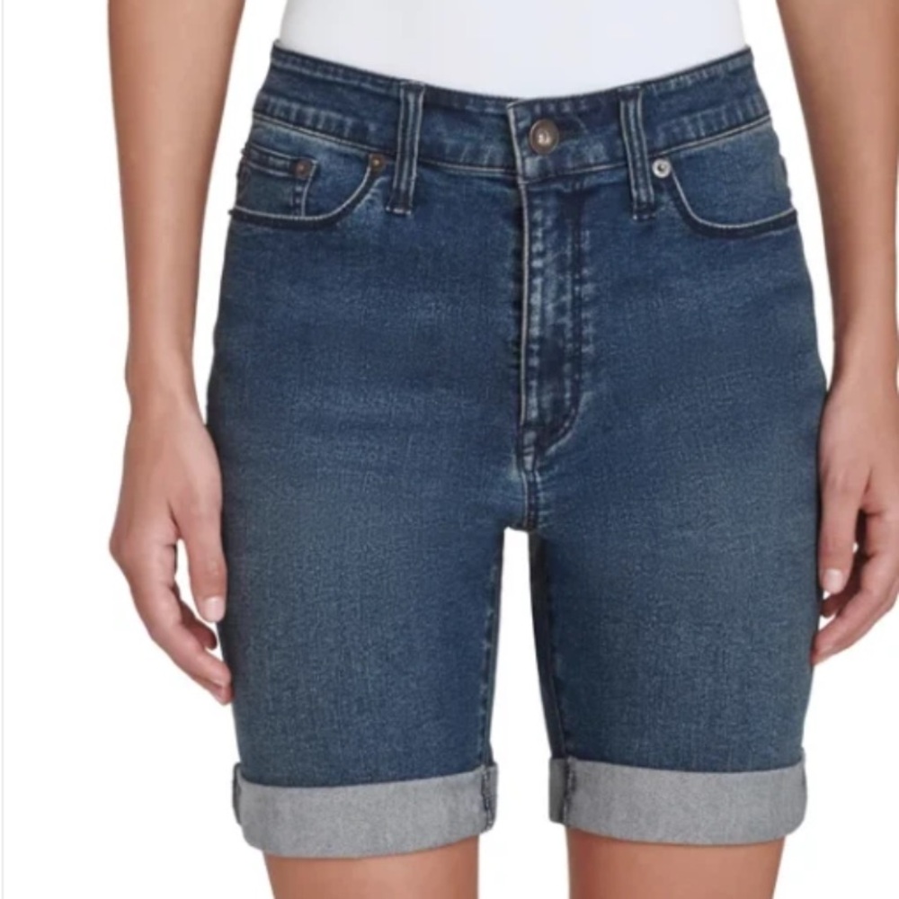 DKNY Jeans Women's Denim Bermuda Short Dark Blue size 6